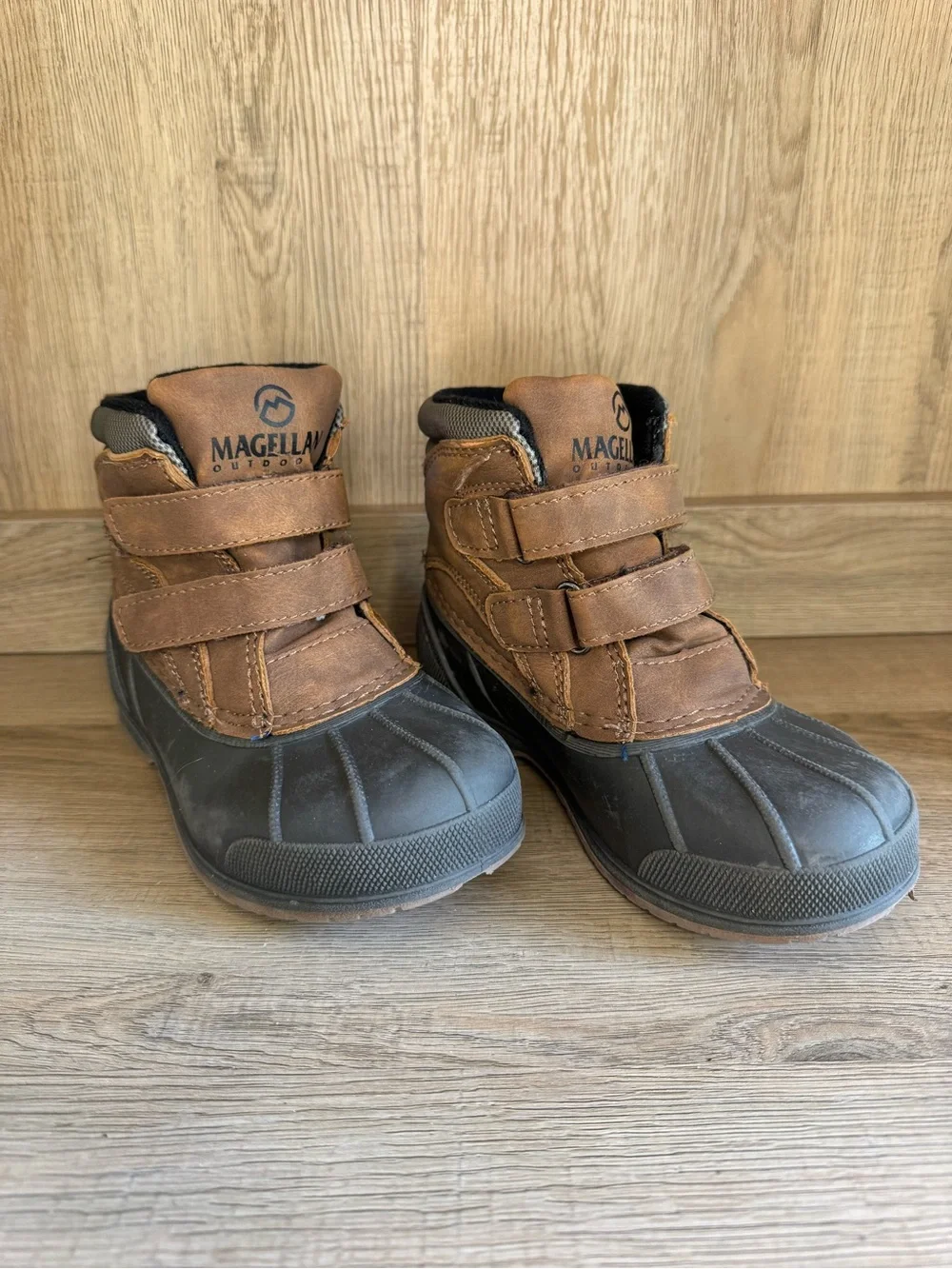 Magellan Outdoors Toddlers All Weather Duck Boots Size 10